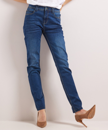 slim fit stretch jeans