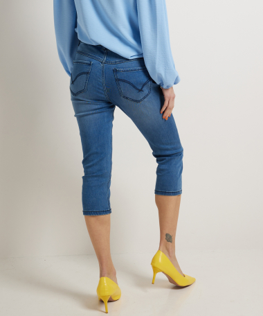 slim fit capri jeans stretch