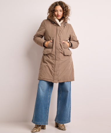 jas met faux fur capuchon
