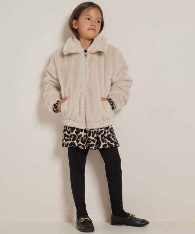 fake fur jas met kraag