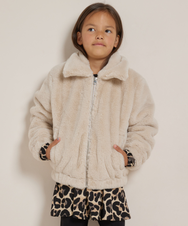 fake fur jas met kraag