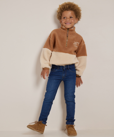 slim fit stretch jeans