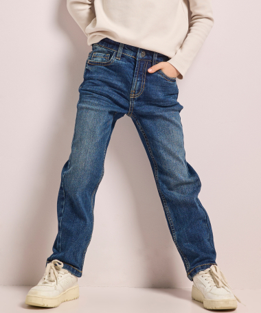 straight fit stretch denim jeans