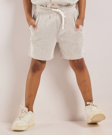 korte broek met elastische tailleboord