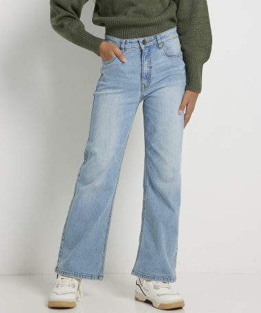 wide fit jeans