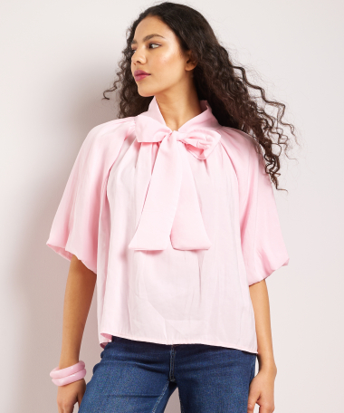 t-shirt met pofmouw en strikkraag