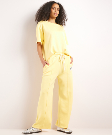 geel scuba t-shirt met label