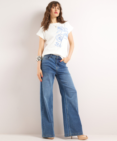 t-shirt met bloemen embroidery