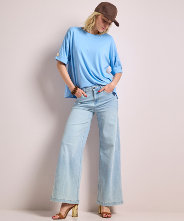 t-shirt met knoopdetail