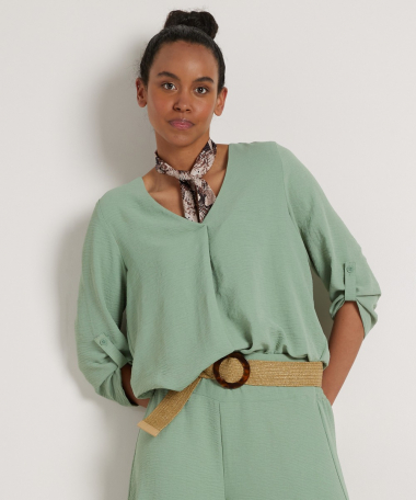 v-hals top met ophaalmouw
