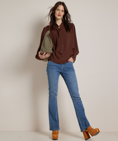 uni top met sjaalkraag