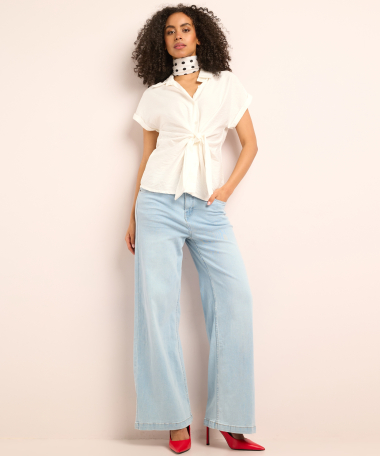 blouse met knoopdetail