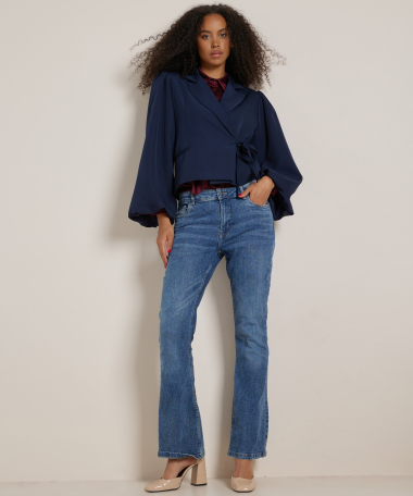 blouse met knoopdetail