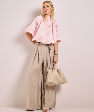 korte blouse met pofmouwen