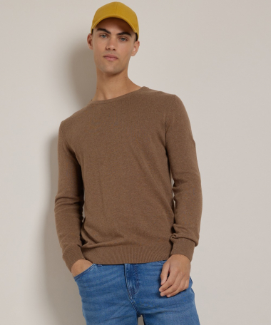 basic trui met ronde hals