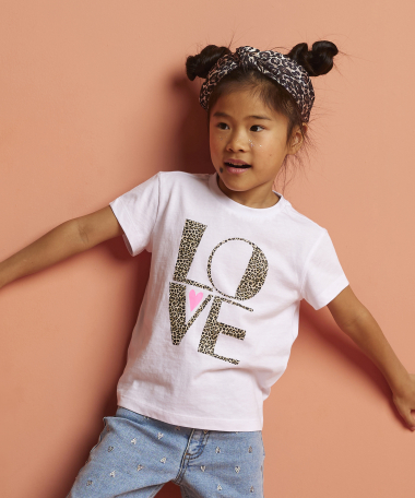 t-shirt love print