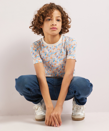 t-shirt all-over print