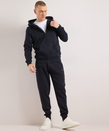 comodo sweat vest