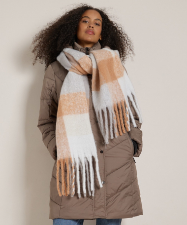 geblokte sjaal met franjes