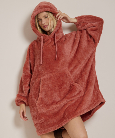 uni huggle hoodie